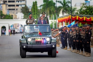 Prezidente da republika, Dr. francisco Guterres Lu Olo halo inspeksaun ba parade militar durante ceremonia aniversariu veteranu iha Dili (3/3)