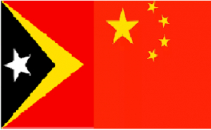 Bandeira Timor-Leste ho Republika Pupular Xina.